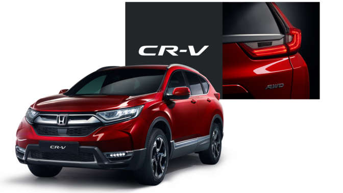 Dreiviertel-Frontansicht eines Honda CR-V mit Nahaufnahme der Heckleuchten und CR-V Logo.