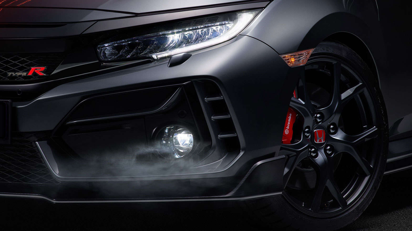 Type R, Nahaufnahme der Scheinwerfer