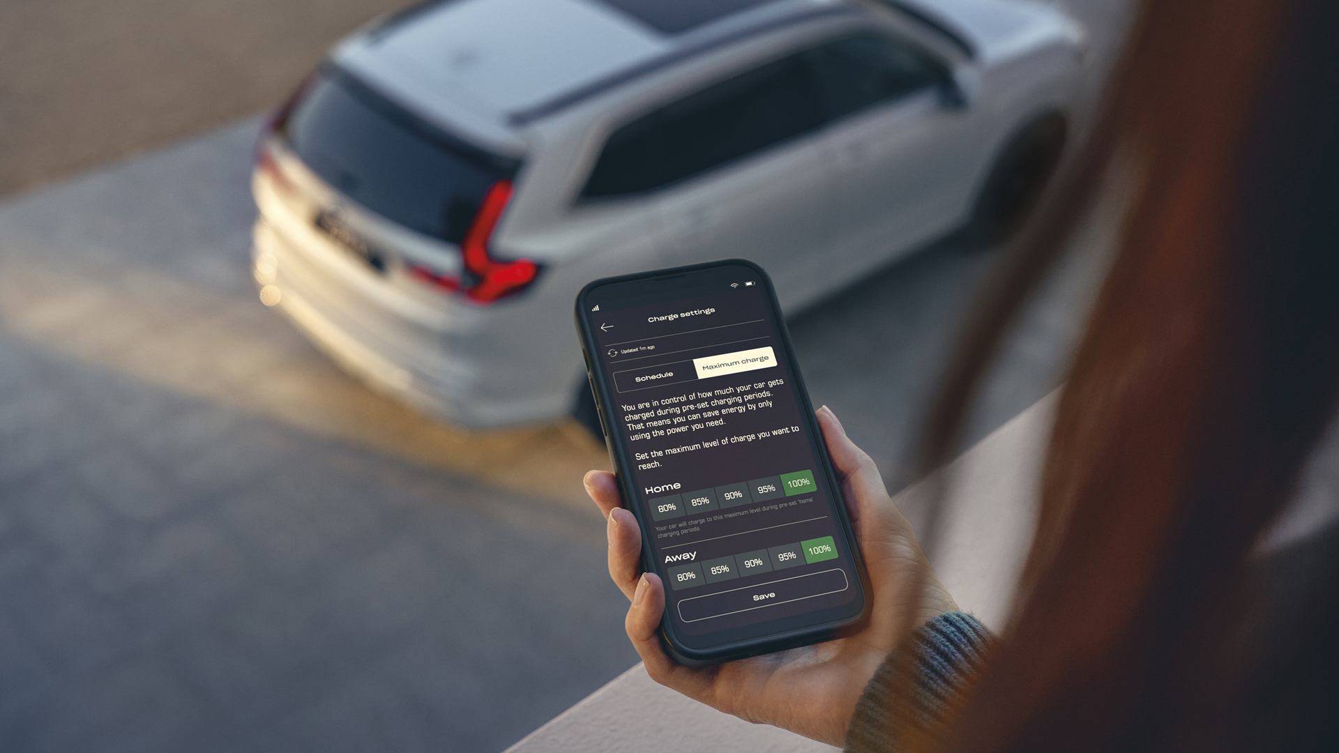 Model mit My Honda+ App, Nahaufnahme.