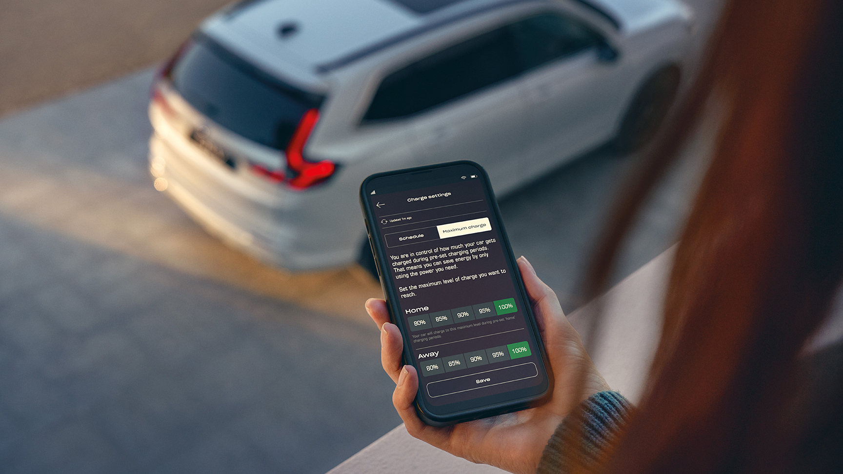 Model mit My Honda+ App, Nahaufnahme.