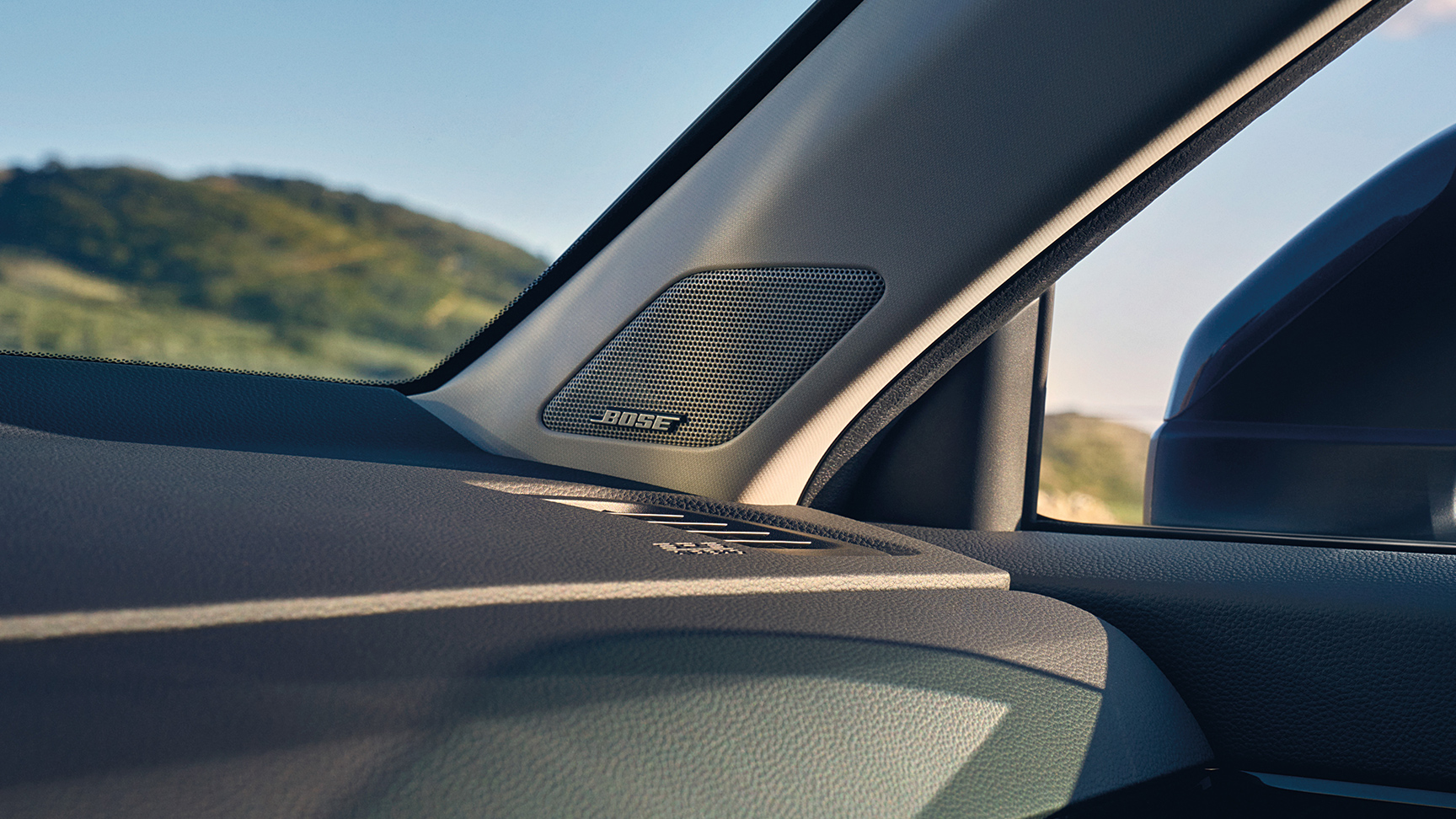 Honda CR-V Hybrid, Nahaufnahme der Bose-Lautsprecher.