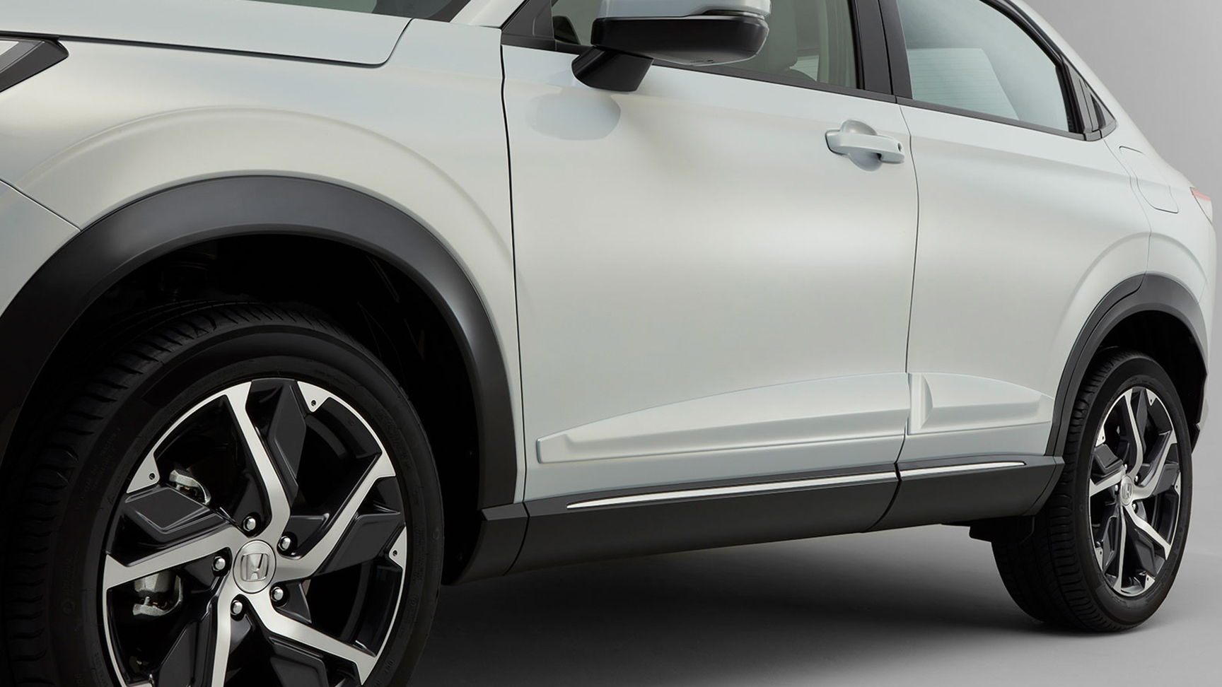 Honda HR-V Seitliche Karosserieverkleidungen