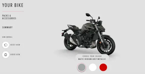 Seitenansicht einer Honda CL500 im Studio. 