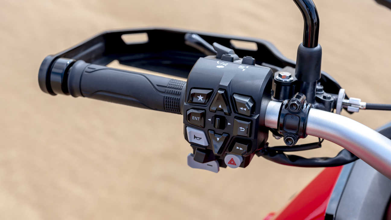 Honda Africa Twin, Studioaufnahme Fahrersicht