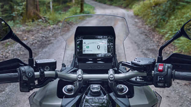 Honda X-ADV, neues 5-Zoll TFT-Display