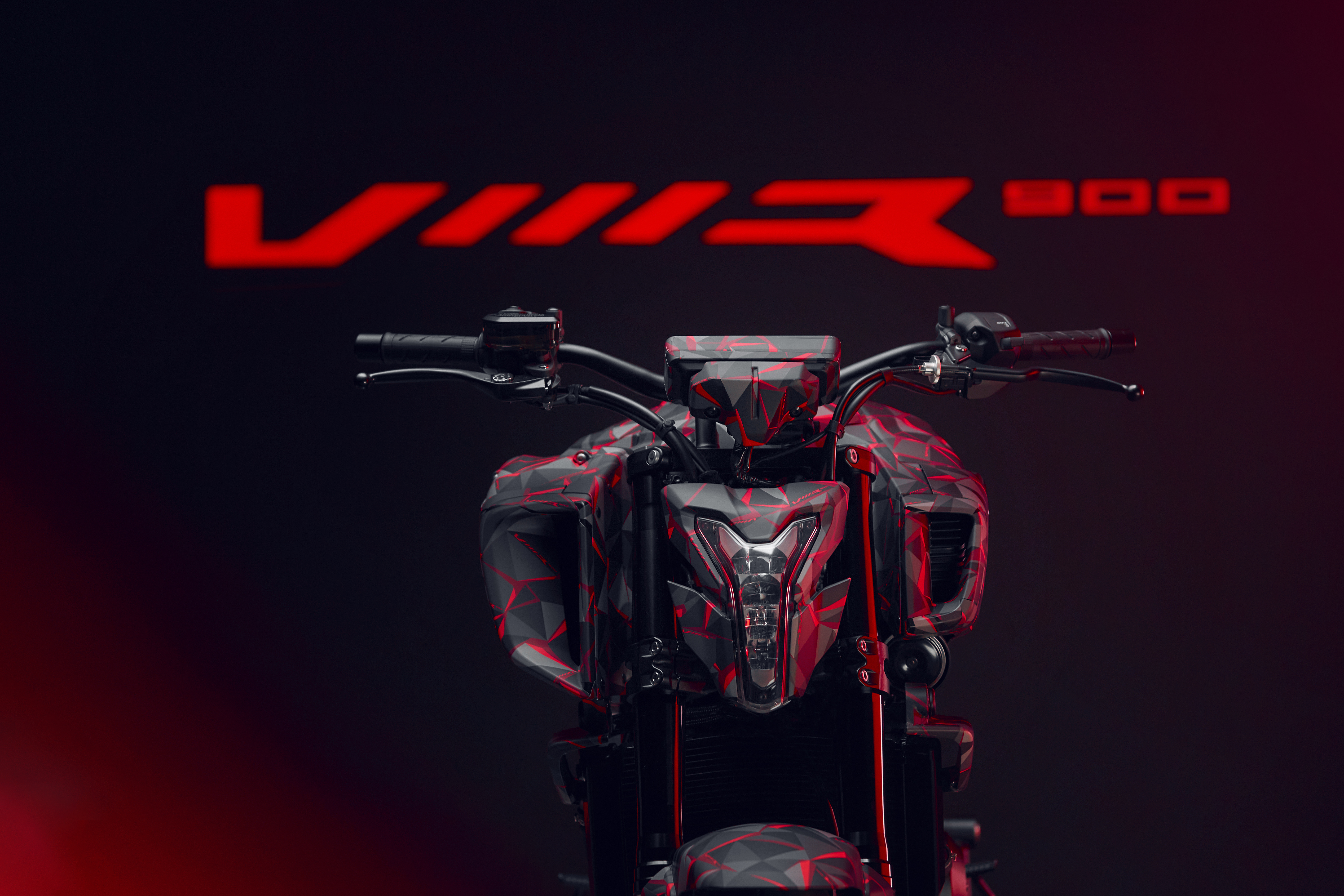V3R
