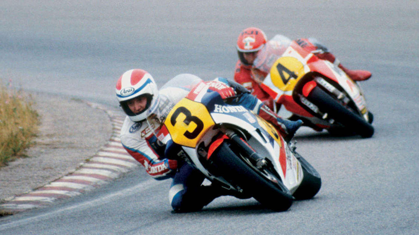 2 MotoGP-Rennfahrer: Freddie Spencer und Kenny Roberts.