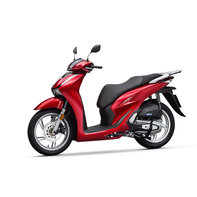 Honda SH125i, 1/4-Ansicht links