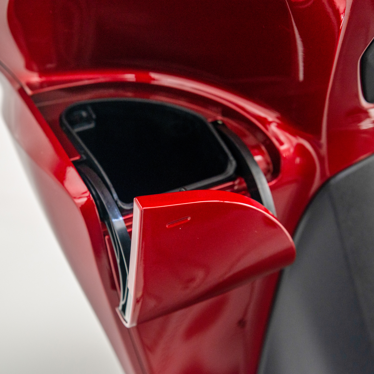 Vision 110 vorderes Staufach