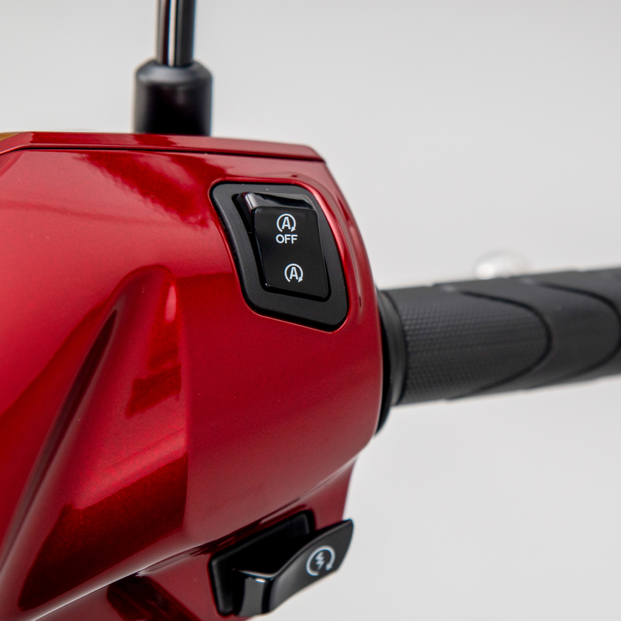 Vision 110 Nahaufnahme des rechten Lenkers
