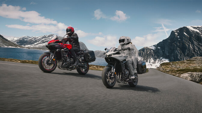 Draufsicht auf die Honda CB1000GT.