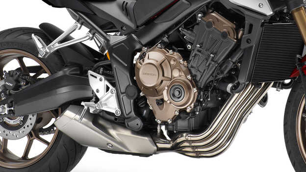 Vierzylinder-Reihenmotor, DOHC 16 Ventile, EURO5-konform