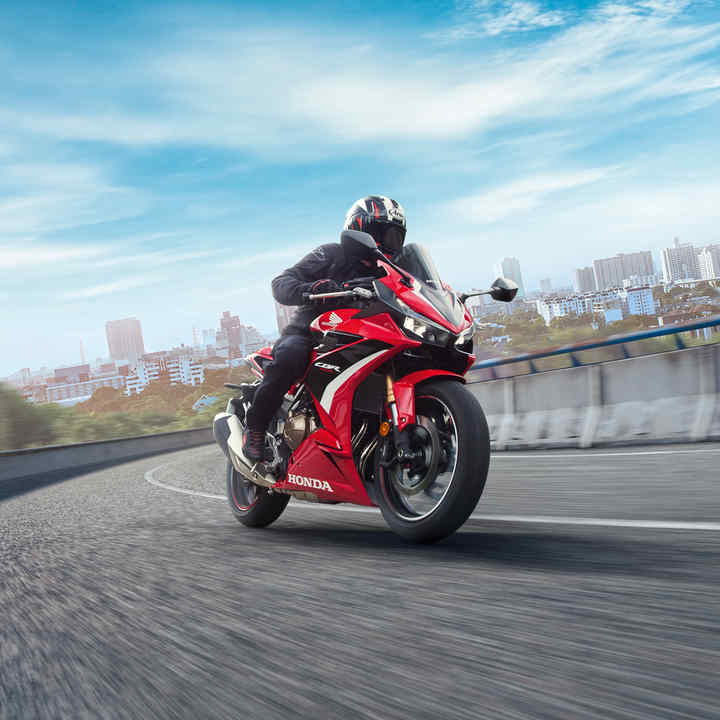 RENNSPORTTECHNOLOGIE DER CBR500R