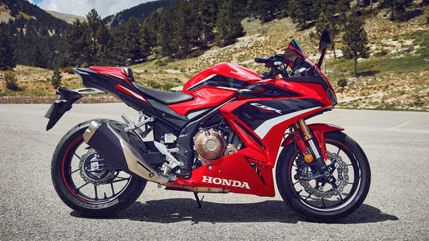 CBR500R, neue leichte Räder und Schwinge