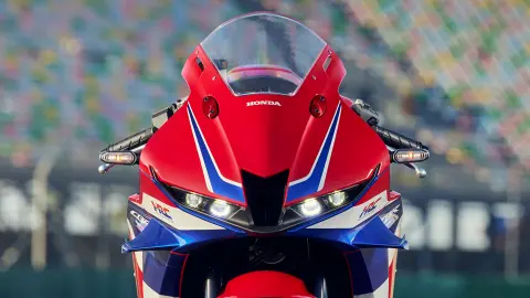 CBR600RR, Nahaufnahme des HRC-Logos.