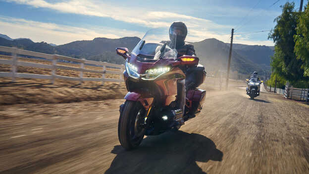 Honda GL1800 Gold Wing Tour, Honda Traktionskontrolle (HSTC)
