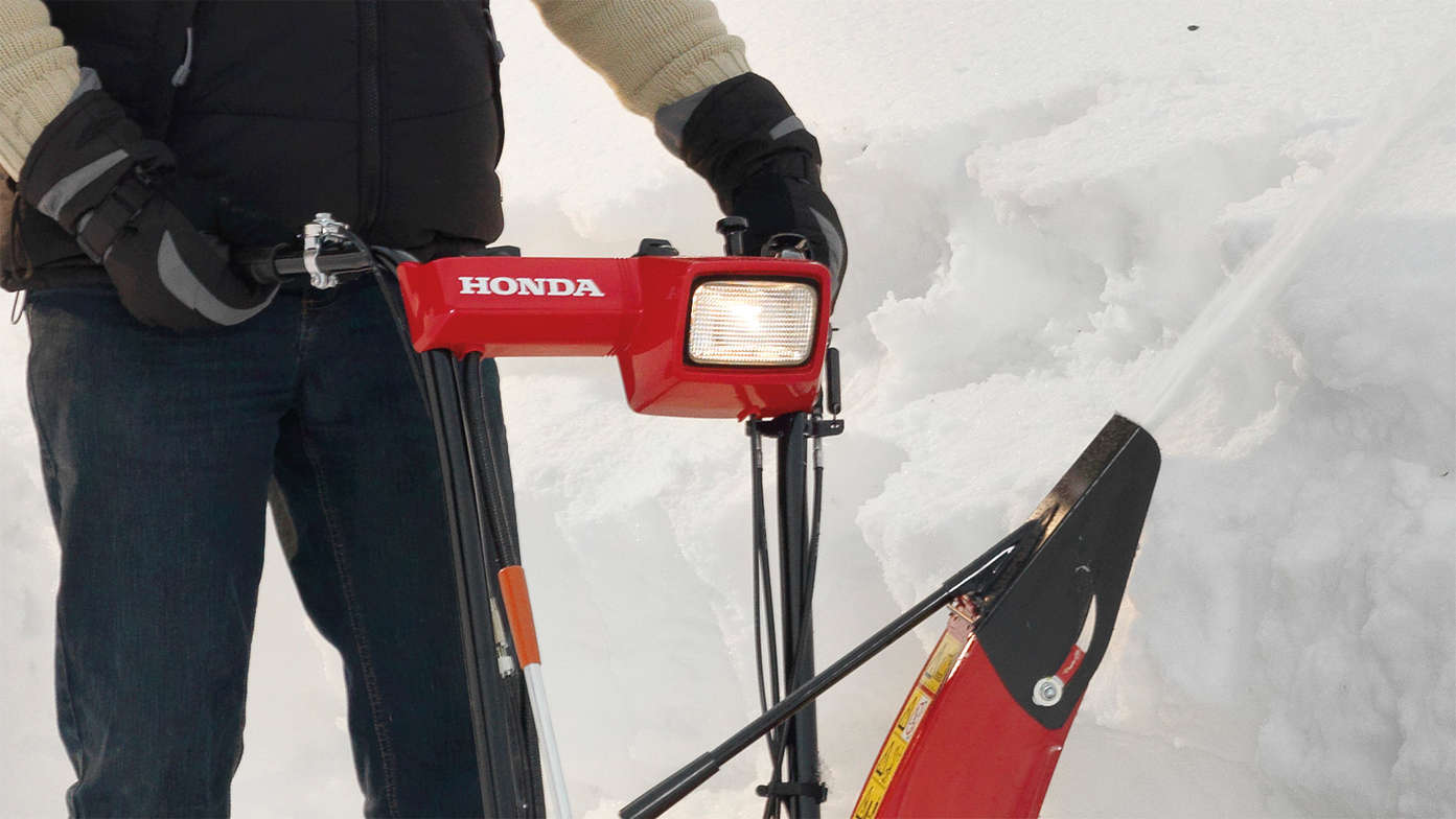 LED-Scheinwerfer der Honda Schneefräse