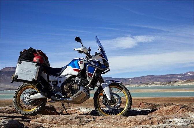 Africa Twin Adventure Sports (manuelle et DCT)