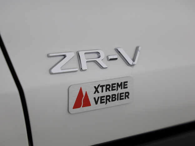 Xtreme Verbier Badge auf der Rückseite eines Honda ZR-V